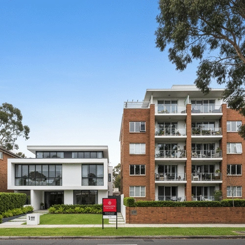 Freehold vs. Leasehold Properties: Market Trends and Preferences